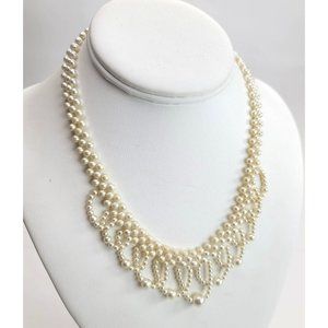 Beaded Necklace Gold Tone and Faux Pearl Vintage White Cream 17" DH776